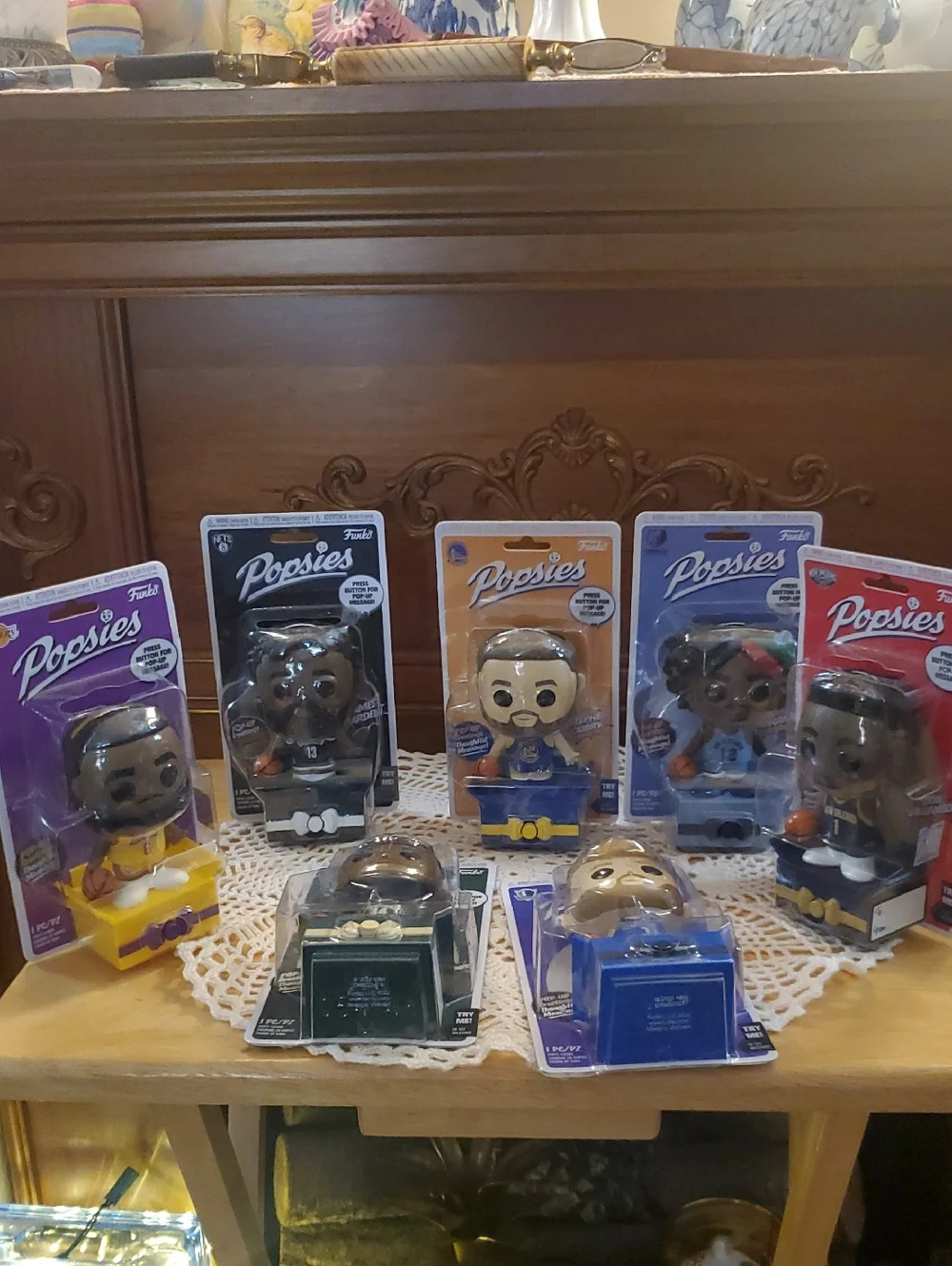 Funko Popsies Basketball Player Figures Multicolor Pack - Picture 1 of 8